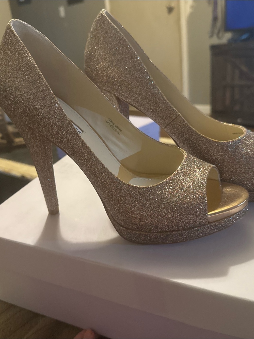 Vera Wang Lavender Label Rose Gold Glitter Peep-Toe Pumps